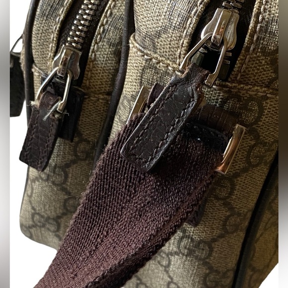 Vintage Gucci GG Supreme Plus Monogrammed Bag
Luxurious Canvas 11” x 5” x 8” - Picture 17 of 17